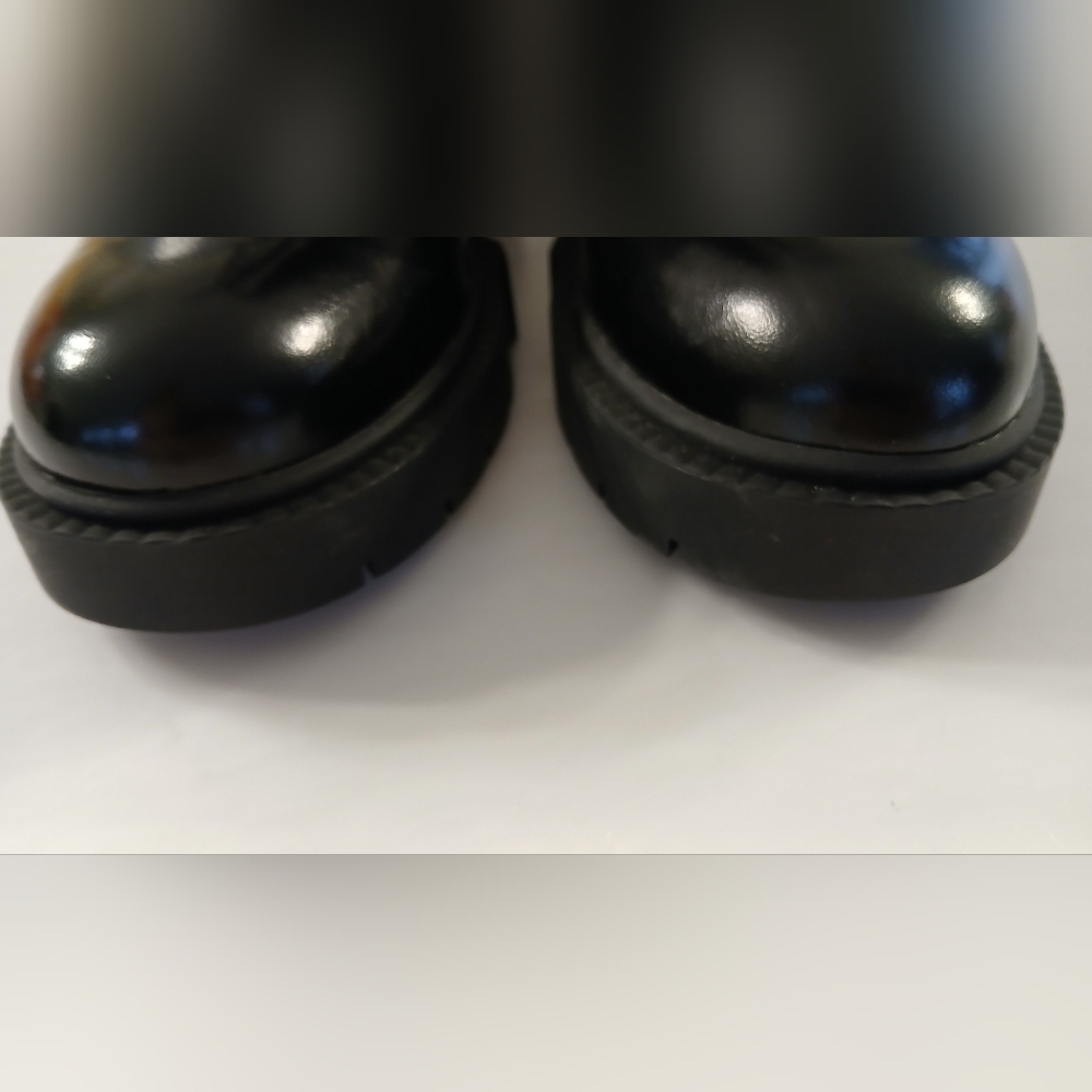 COACH Leighton Shearling Bootie • Black Patent Leather • Size 9.5 B - Picture 5 of 14